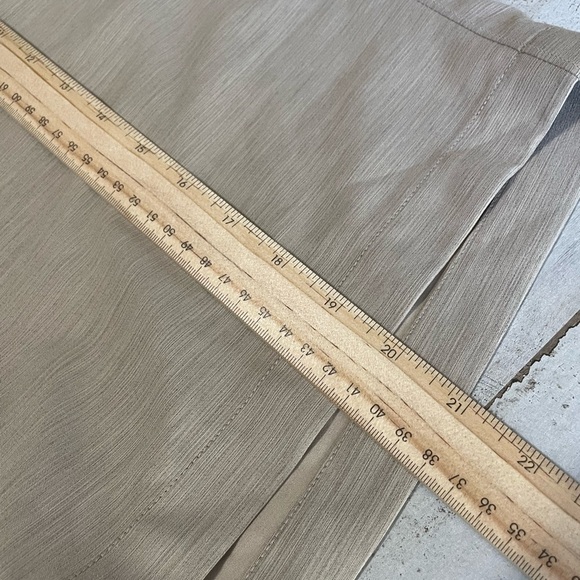 Greg Norman Performance Shorts Sz 40 Khaki Golf Men’s - Picture 8 of 9